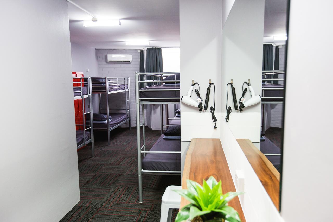 Mad Monkey Waterfront Hostel Cairns Luaran gambar