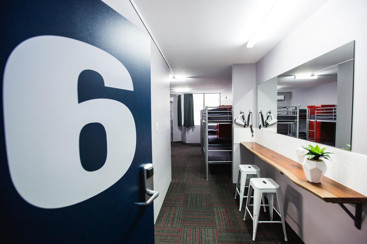 Mad Monkey Waterfront Hostel Cairns Luaran gambar