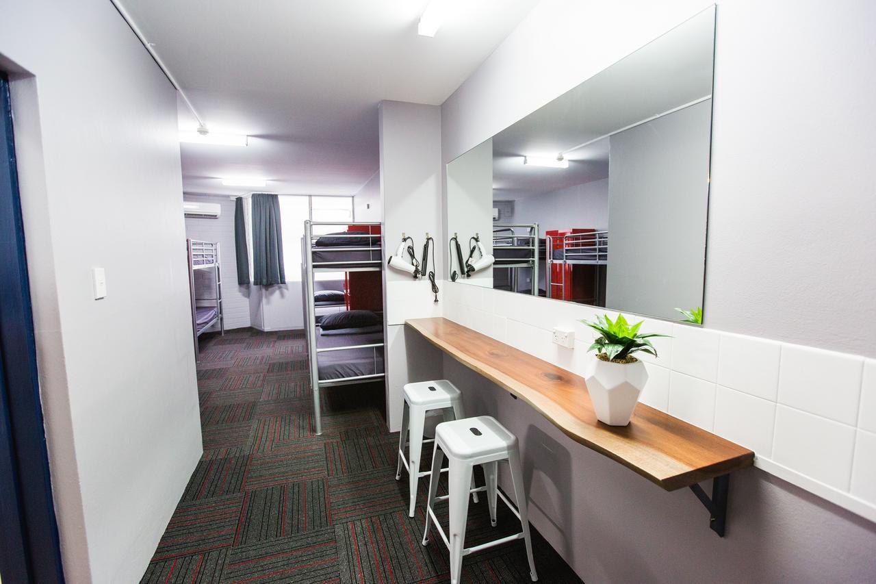 Mad Monkey Waterfront Hostel Cairns Luaran gambar